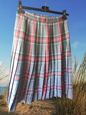 Pleated Tartan A-Line Midi Skirt in Blue and Red